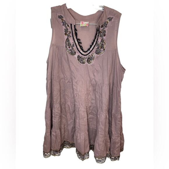 Free People Dresses & Skirts - FREE PEOPLE Vintage Tiered Mauve Mini Dress Embroidered Sequins Size Small EUC
